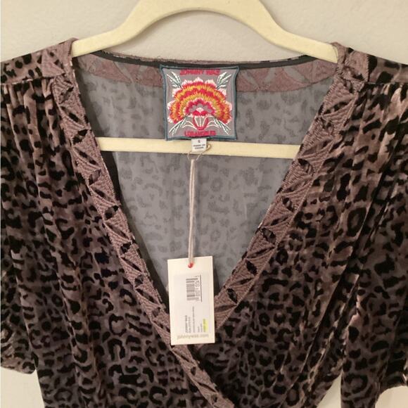 Johnny Was NWT Leopard Velvet Wrap Dress in Size Small. - Picture 8 of 11